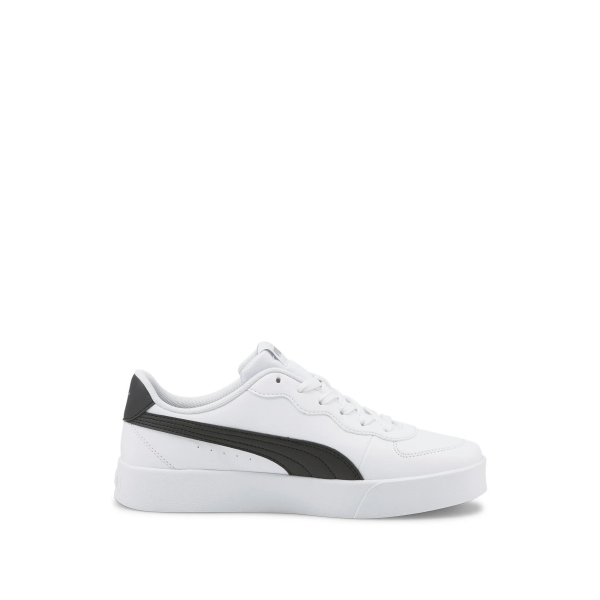 حذاء رياضي نسائي أبيض من Puma SKYE CLEAN