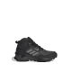 حذاء نسائي أديداس TERREX AX4 MID GTX W حذاء نسائي أسود اللون للخارج