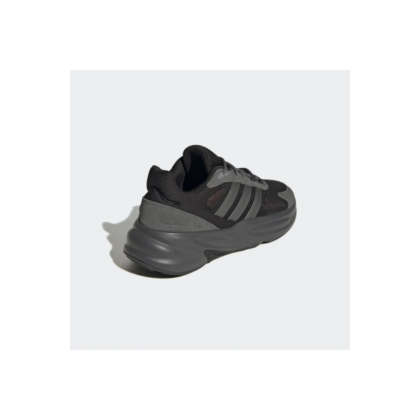 حذاء الجري والمشي النسائي من أديداس Ozelle Gw9037