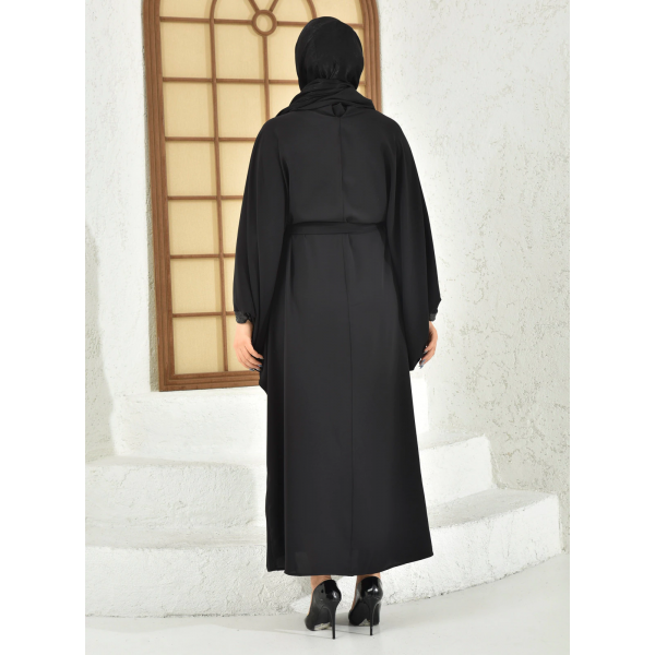 Filizzade Women's unlined abaya with shoulder and arm decoration