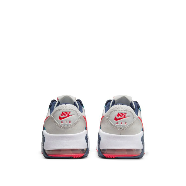 حذاء نايك AIR MAX EXCEE (GS) حذاء رياضي للجنسين أبيض