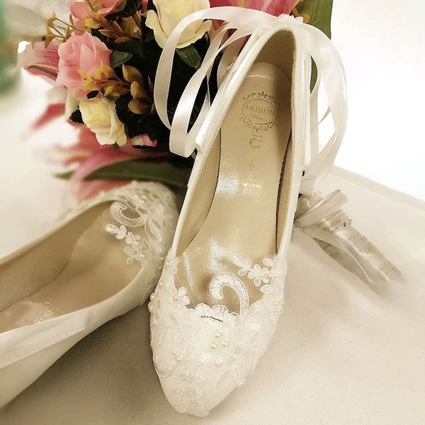 Wedding Shoes Women's Patent Leather Flat Heel Closed Toe Flats With Imitation Pearl Lace