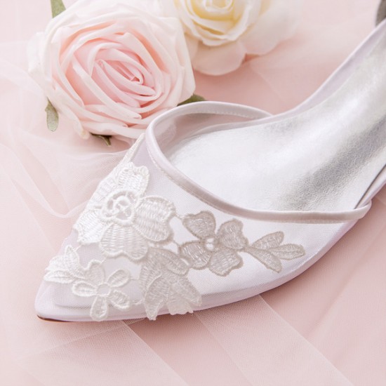 Wedding Shoes Women's Knit Flat Heel Closed Toe Flats With Applique
