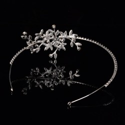 Wedding Accessories Ladies Classic Rhinestone / Alloy Crowns