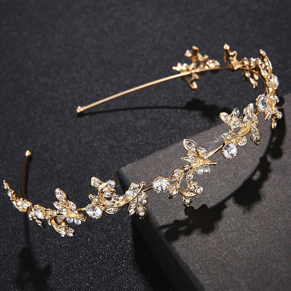 Wedding Accessories Ladies Exquisite Alloy Crowns With Crystal