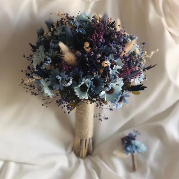 Wedding Bouquet Blue Daisy Bride Flower and Groom Boutonniere